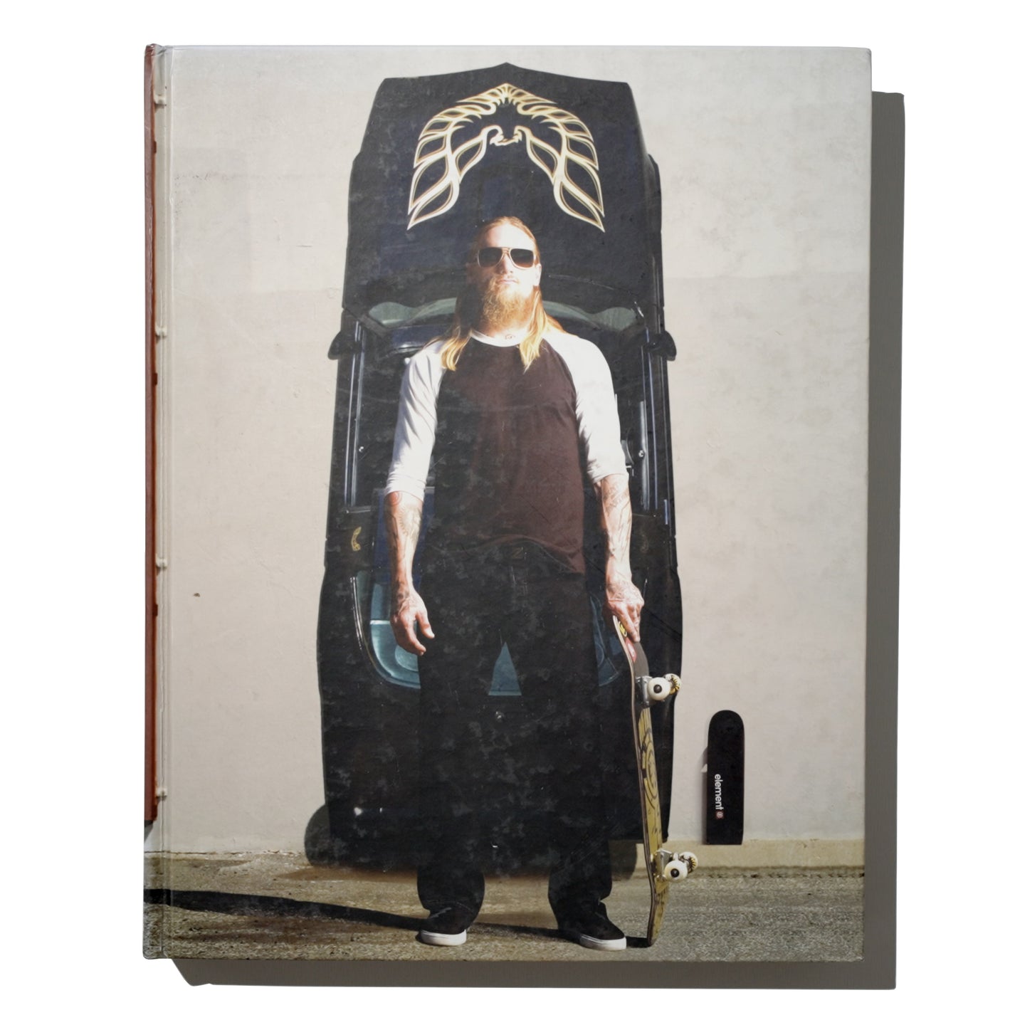SKATEBOOK 4 X MIKE VALLELY BOOK